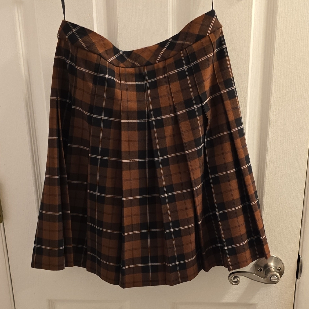 Aritzia Sunday Best Brown And Black Plaid A-Line Olive Skirt Size 2